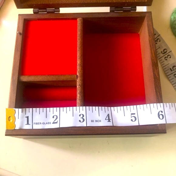 Vintage Sankyo Music Jewelry Box Little Grey Rabbit by Alison Uttley - Picture 7 of 9